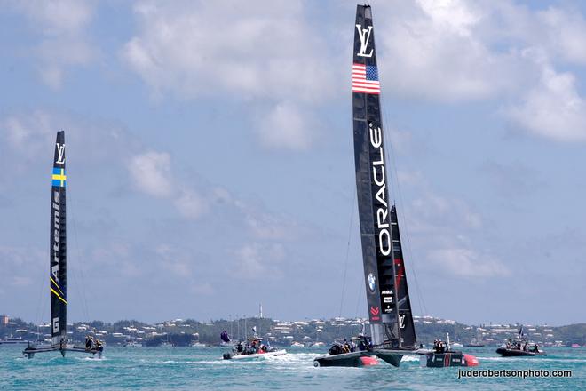 Day 2 – Race 4 – Oracle Team USA and Artemis Racing - Louis Vuitton America's Cup ©  Jude Robertson http://juderobertsonphoto.wix.com/pix